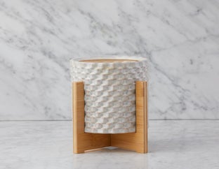 RHETT - planter with bamboo stand 27 cm - White