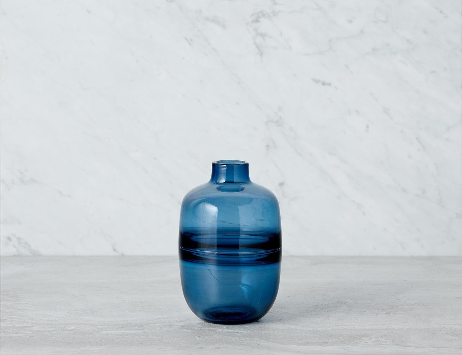 EBINA - glass vase 18 cm - Blue