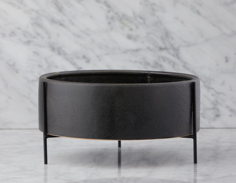KENDALL cache-pot en céramique avec support en métal 34 cm undefined