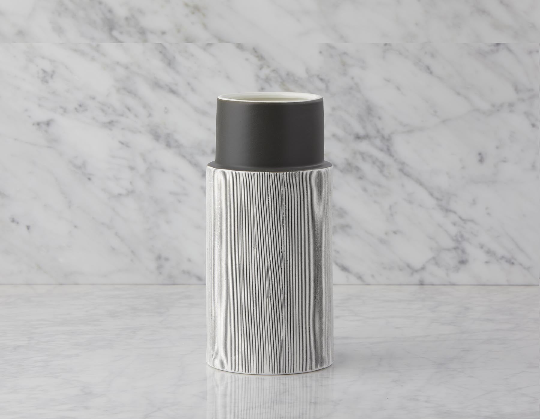 DANIA - ceramic vase 30 cm - White/Grey