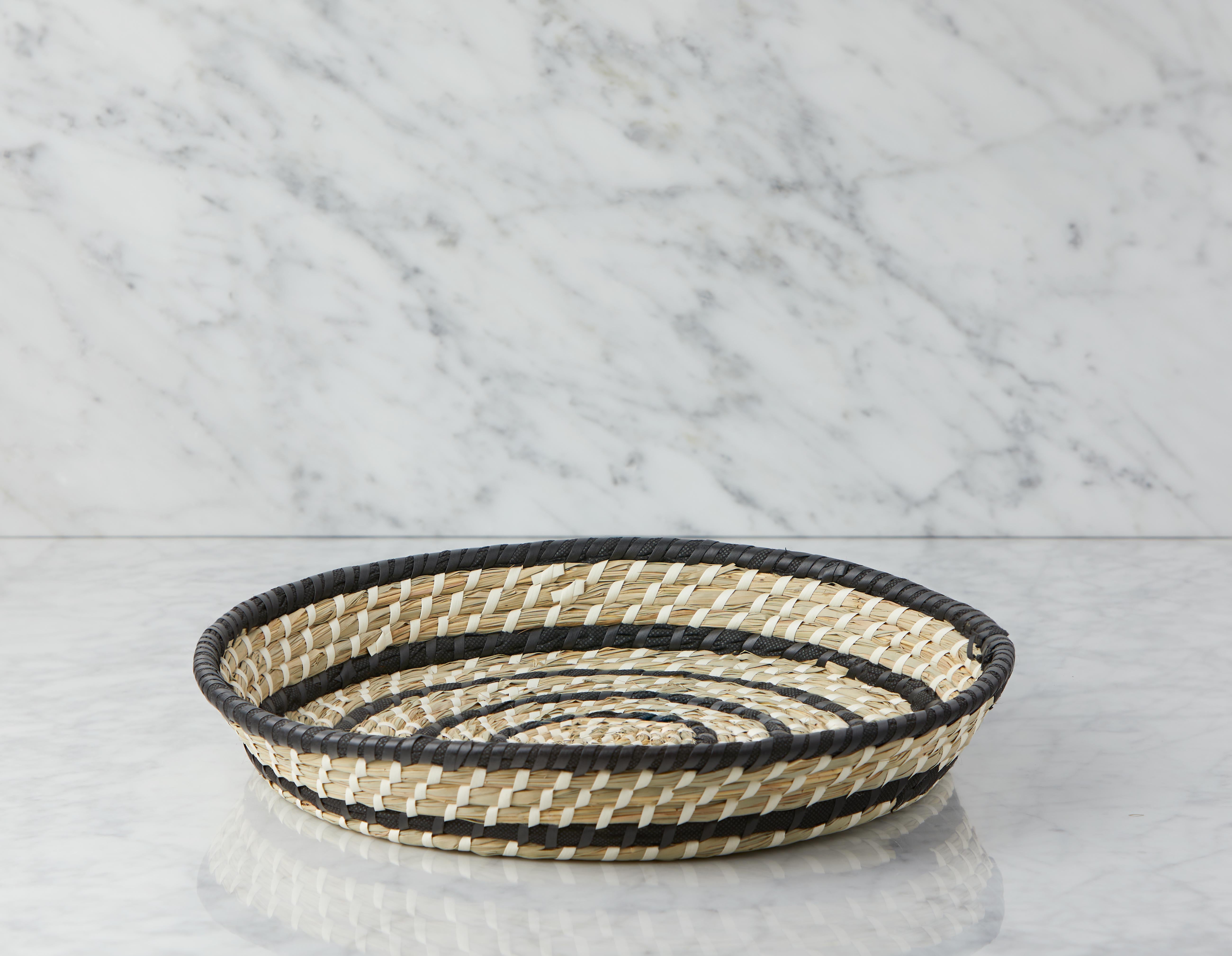 DEBBIE - grass weaving tray 40 cm - Natural