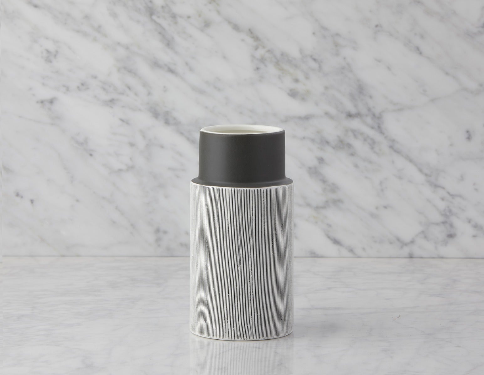 DANIA - ceramic vase 24 cm - White/Grey
