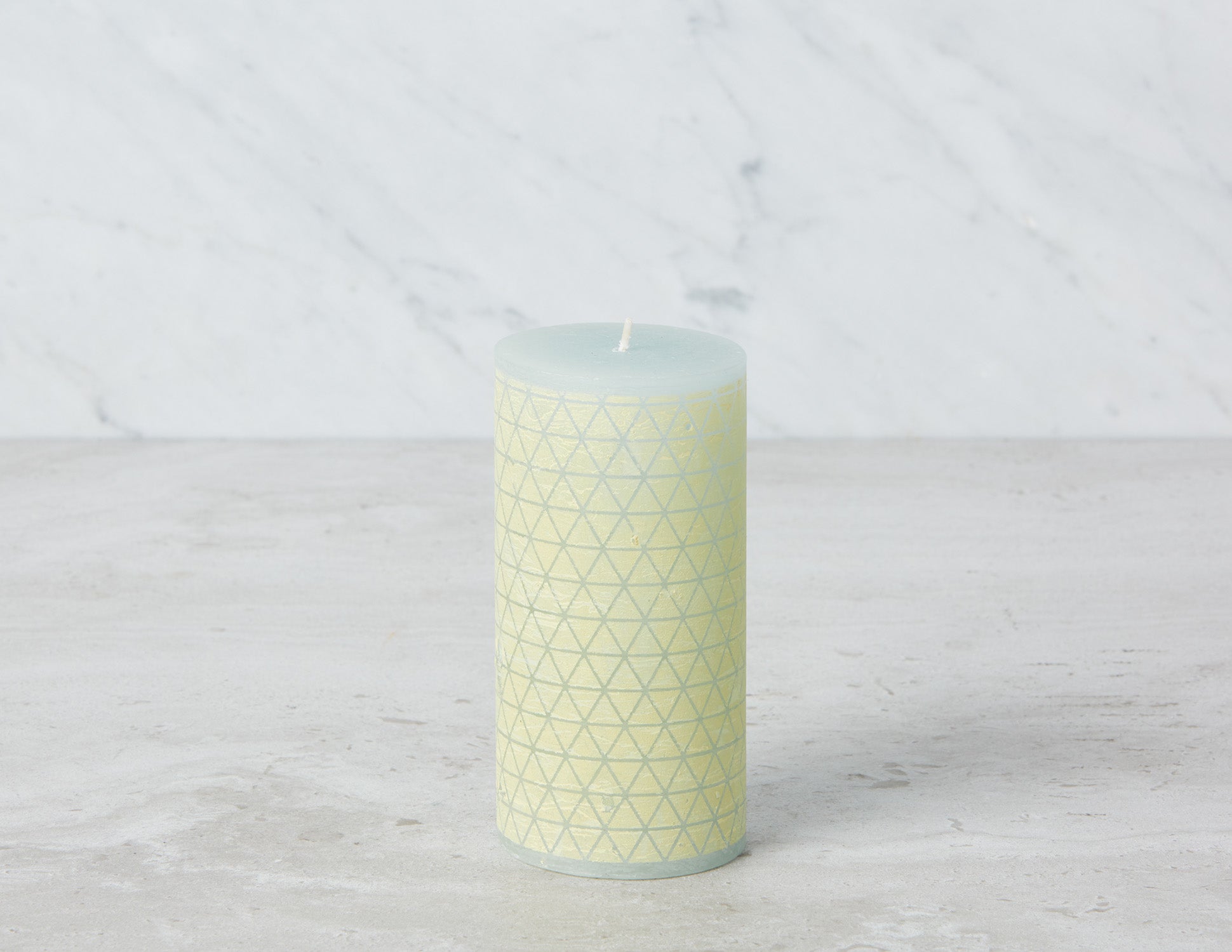 OLAN - pillar candle 14 cm - Green