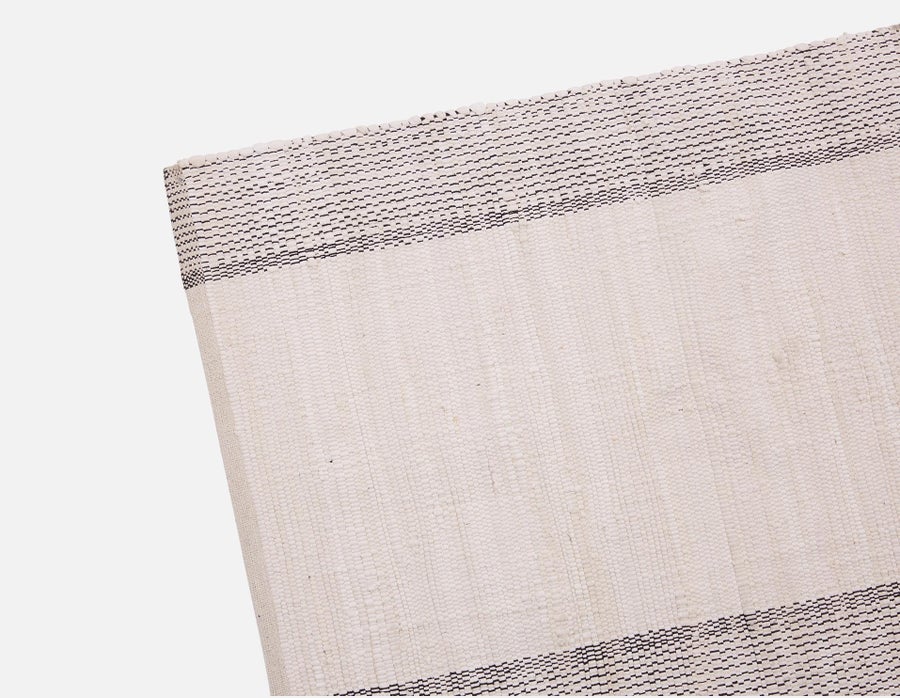 SIERA tapis en coton touffeté à la main 61 cm x 91 cm undefined