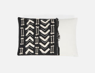 ELAN - cushion 45cm x 30cm - Black/White