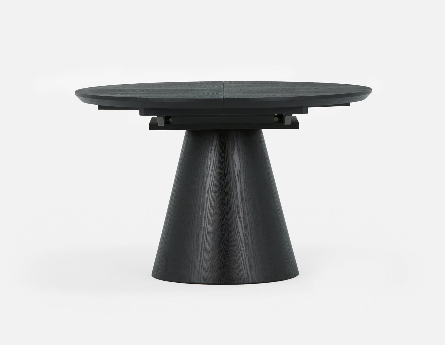 SORENO extendable round dining table 120 to 160 cm undefined