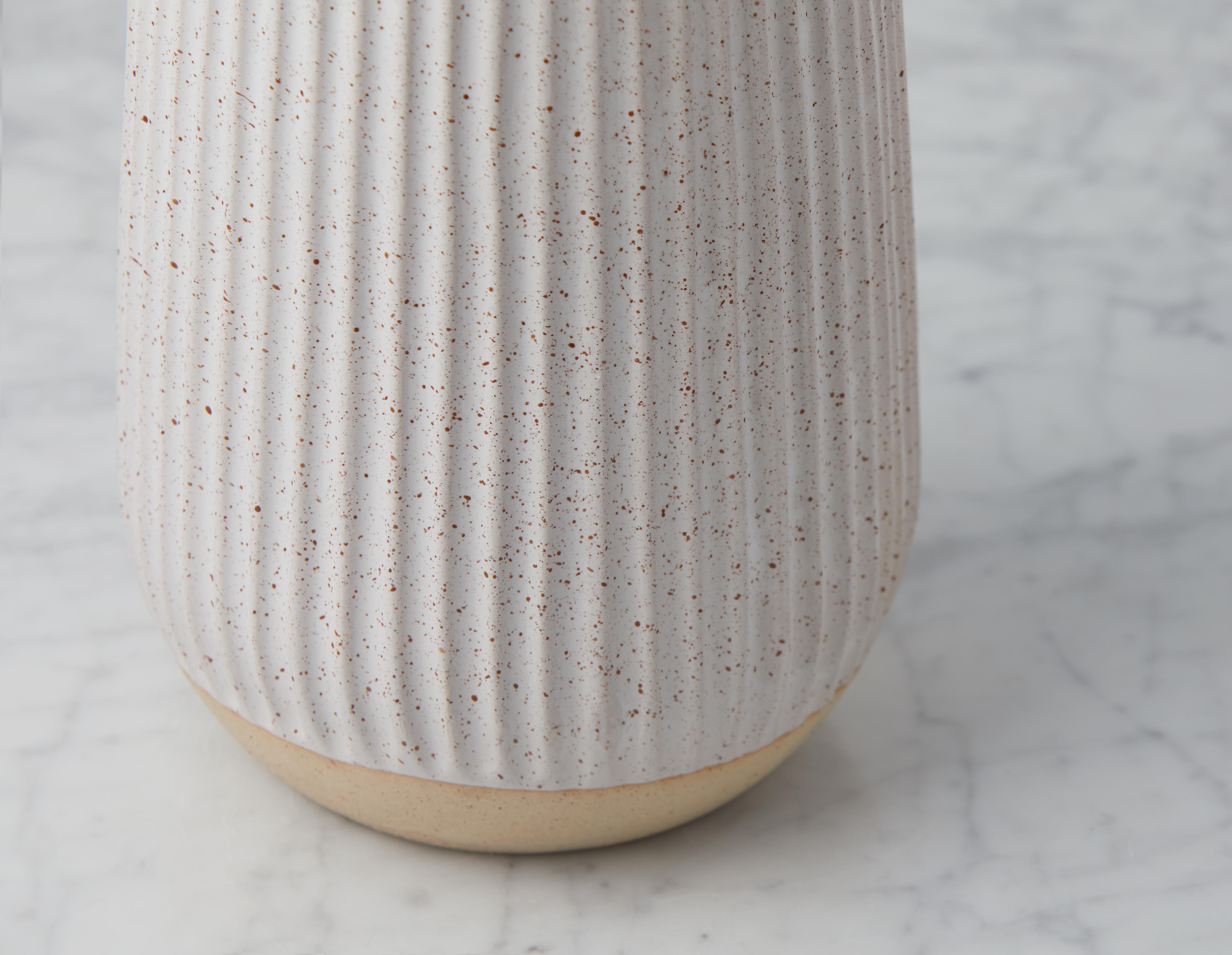 LIZO vase en céramique 35 cm undefined