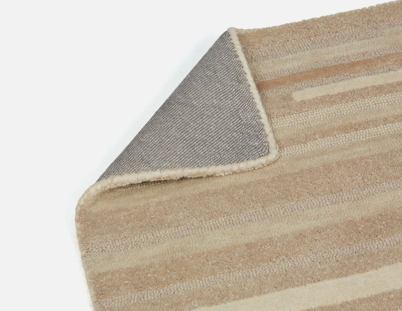 GISA hand-tufted rug 2.5'x8' undefined