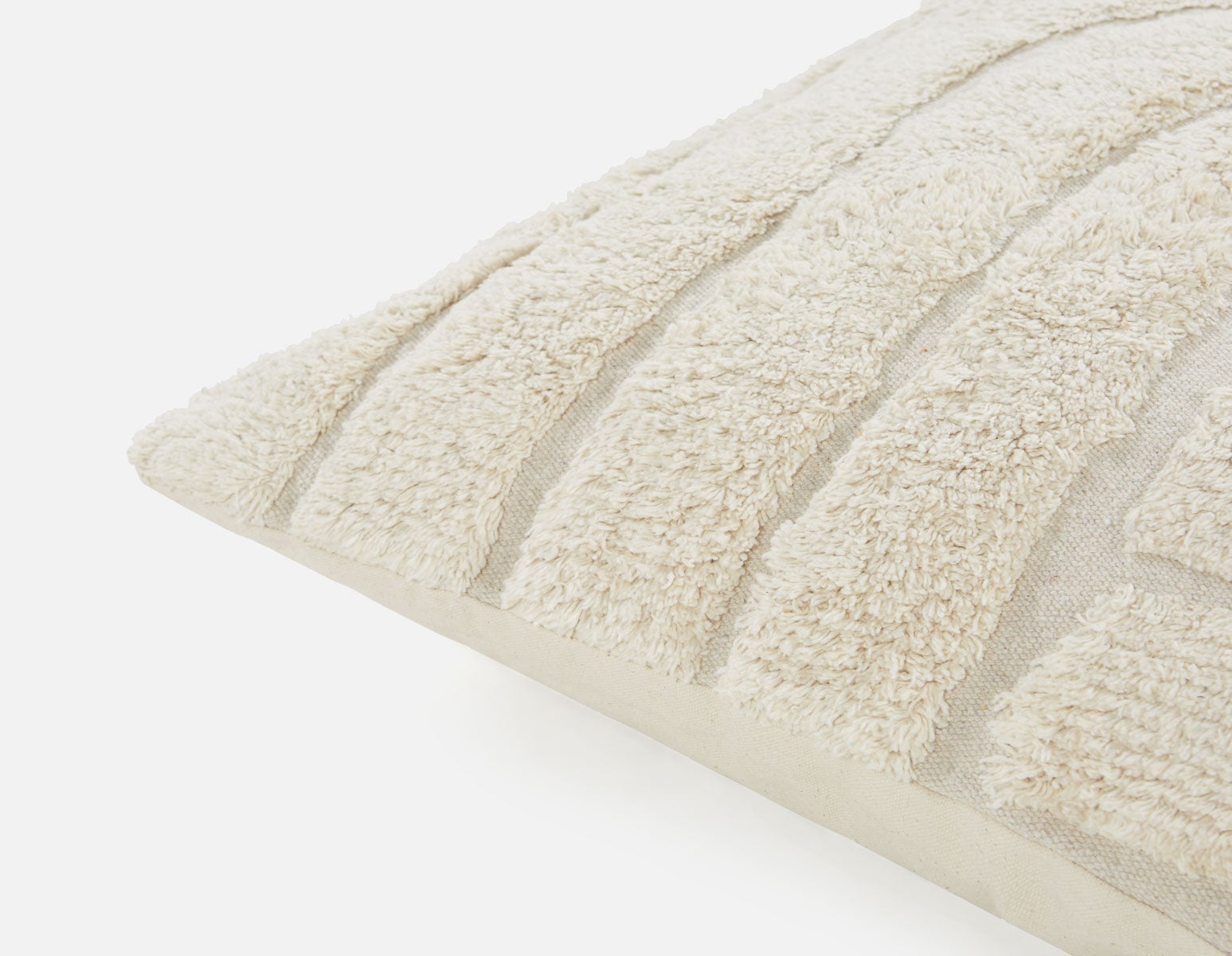PURI cotton tufted cushion 24" x 24" undefined