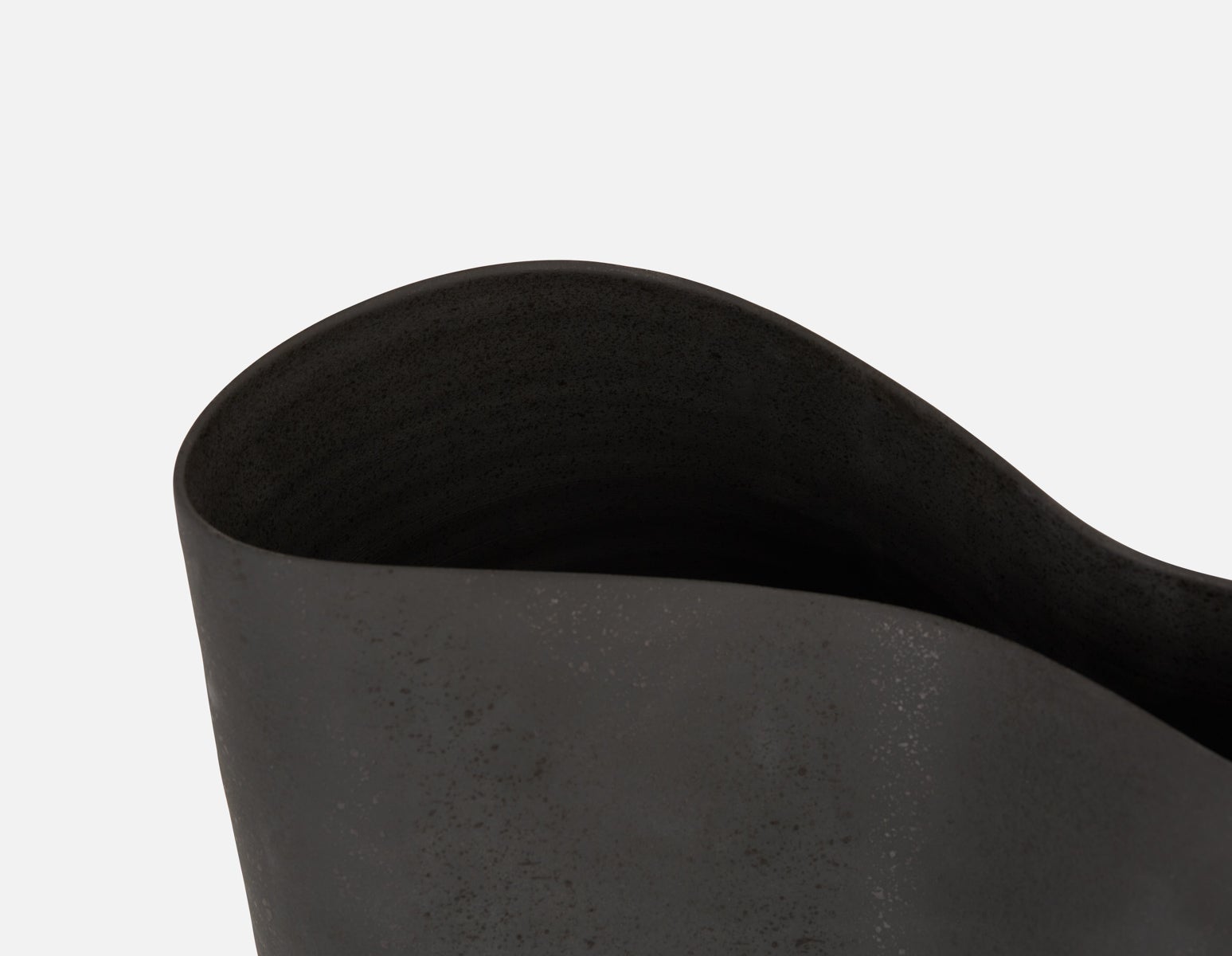 DONOVAN ceramic vase 30cm undefined
