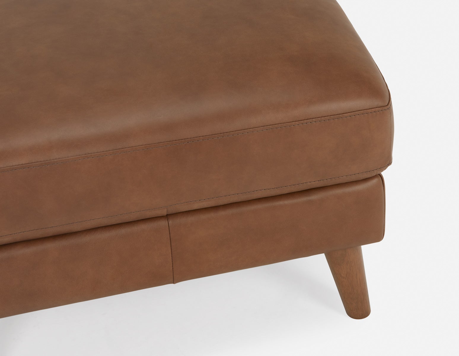 AMARI 100% leather classic ottoman undefined