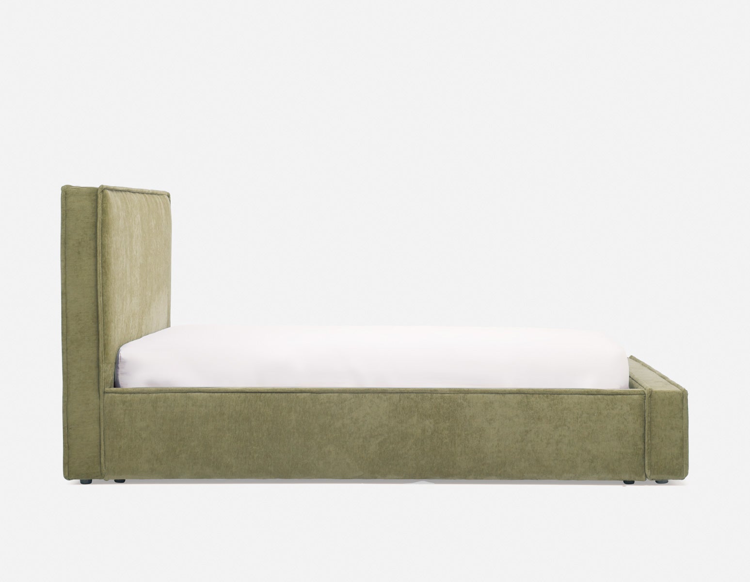 SORGUE upholstered king size bed with storage undefined