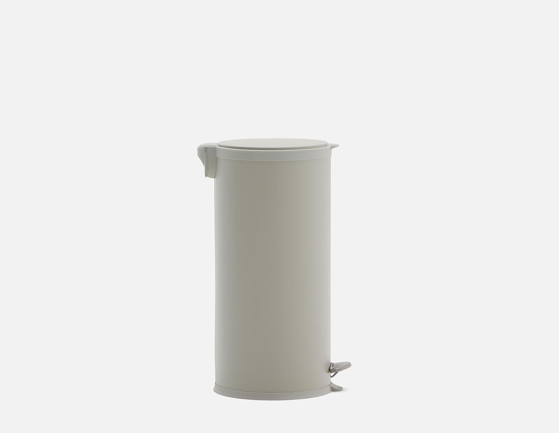 STRATO pedal waste bin 30 l undefined