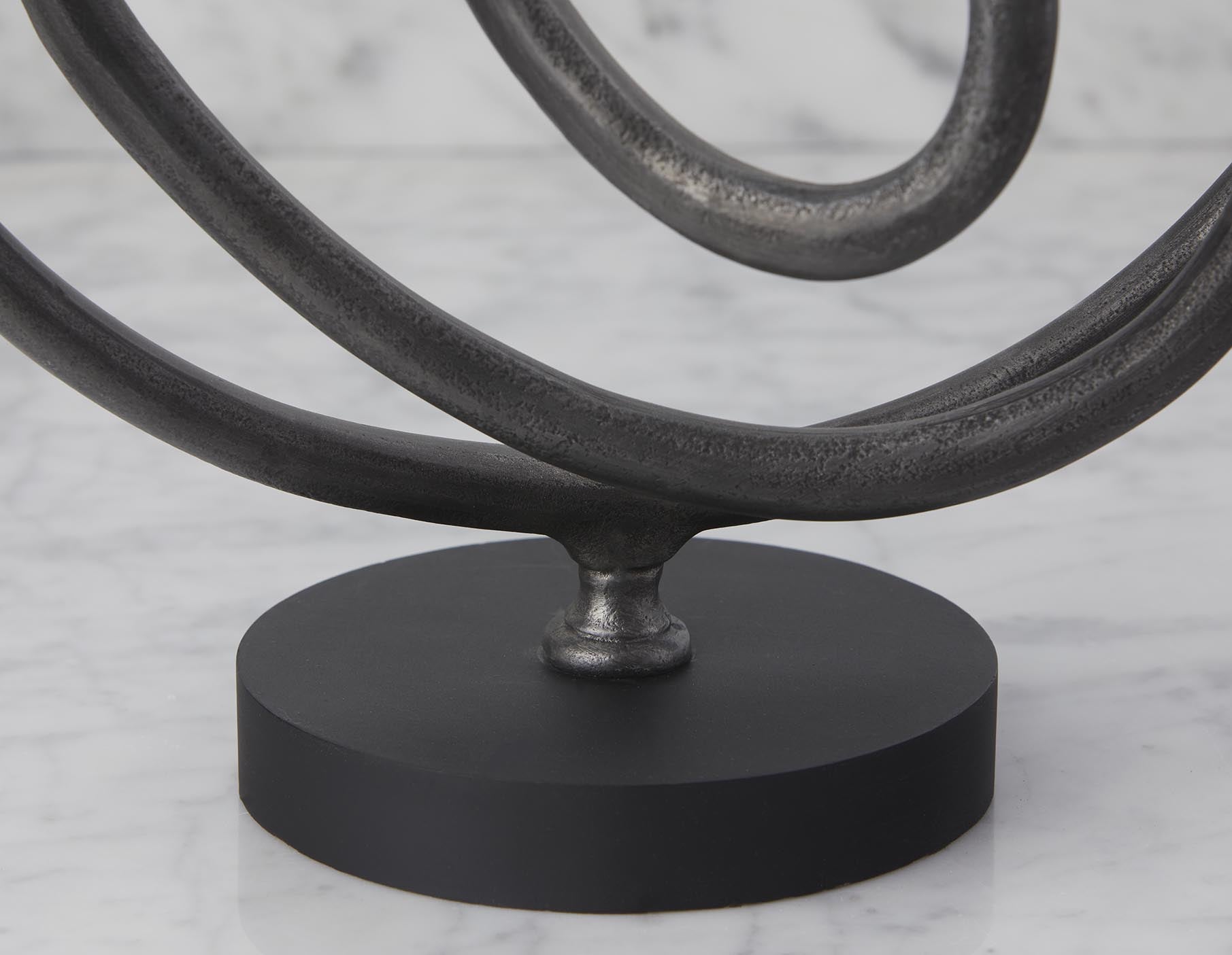 AUREL sculpture en aluminium 35 cm undefined