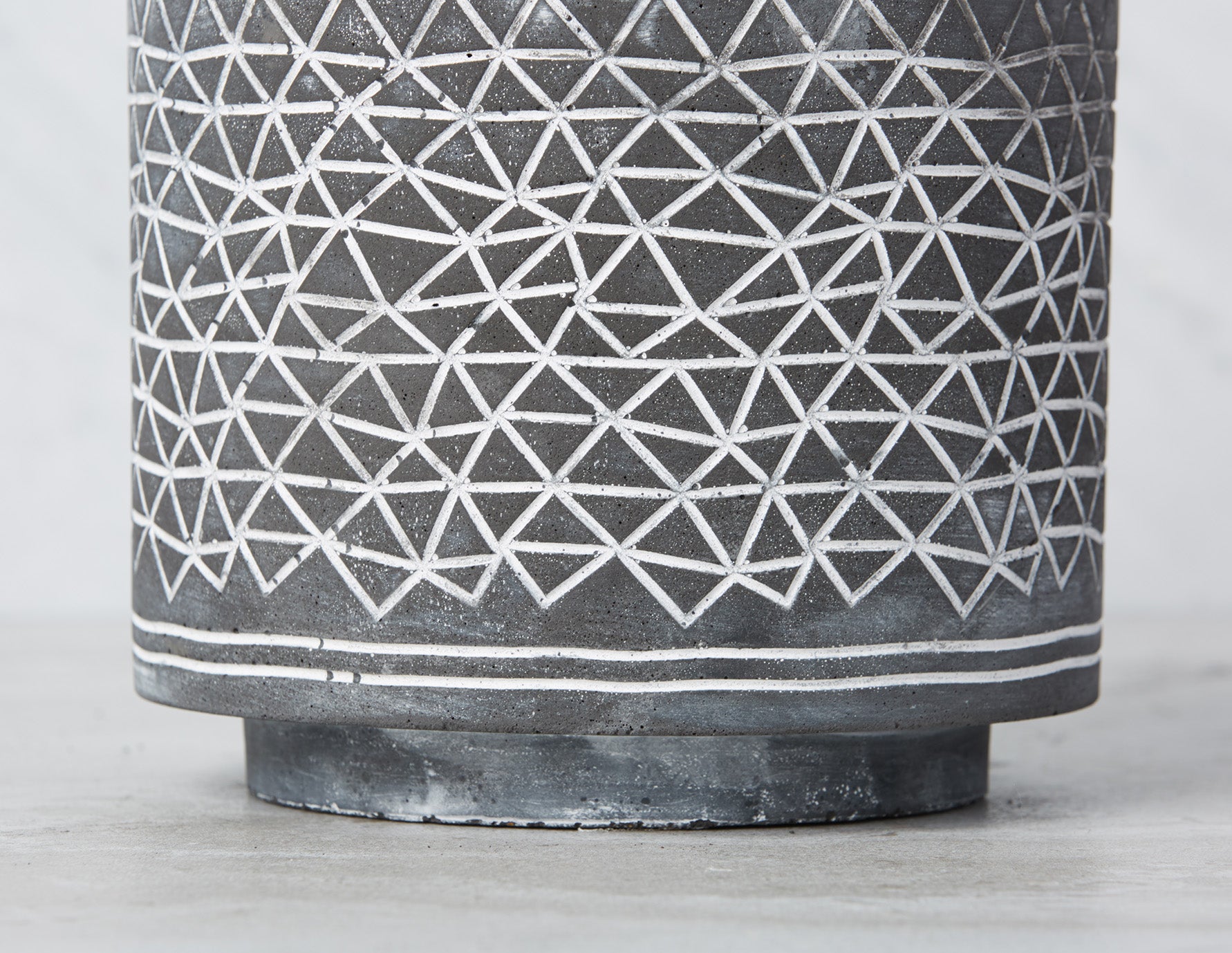 NIO pot en ciment 18cm undefined