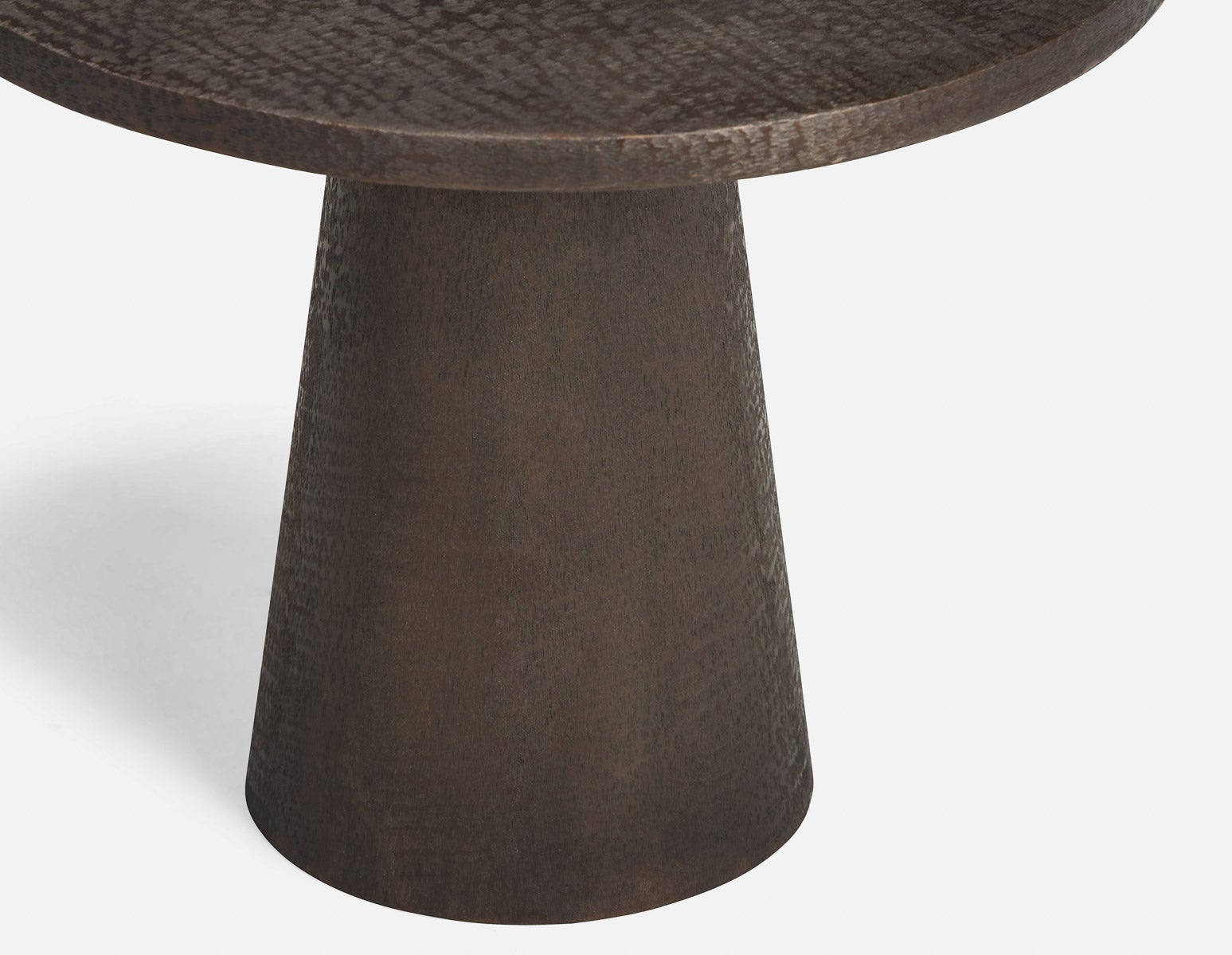 KERALA table d'appoint en aluminium fabriquée à la main 63 cm undefined