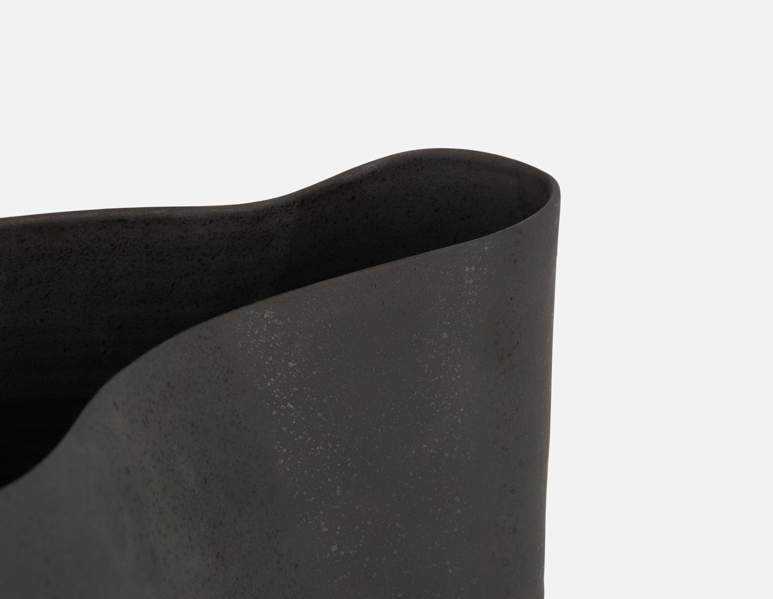 DONOVAN ceramic vase 30cm undefined