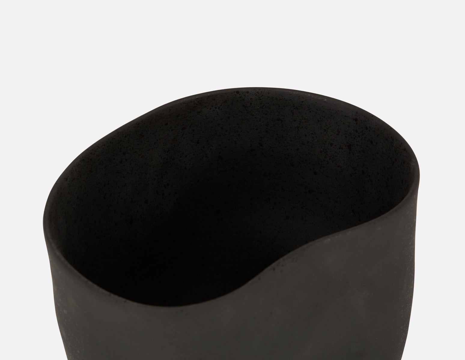 DONOVAN ceramic vase 23cm undefined