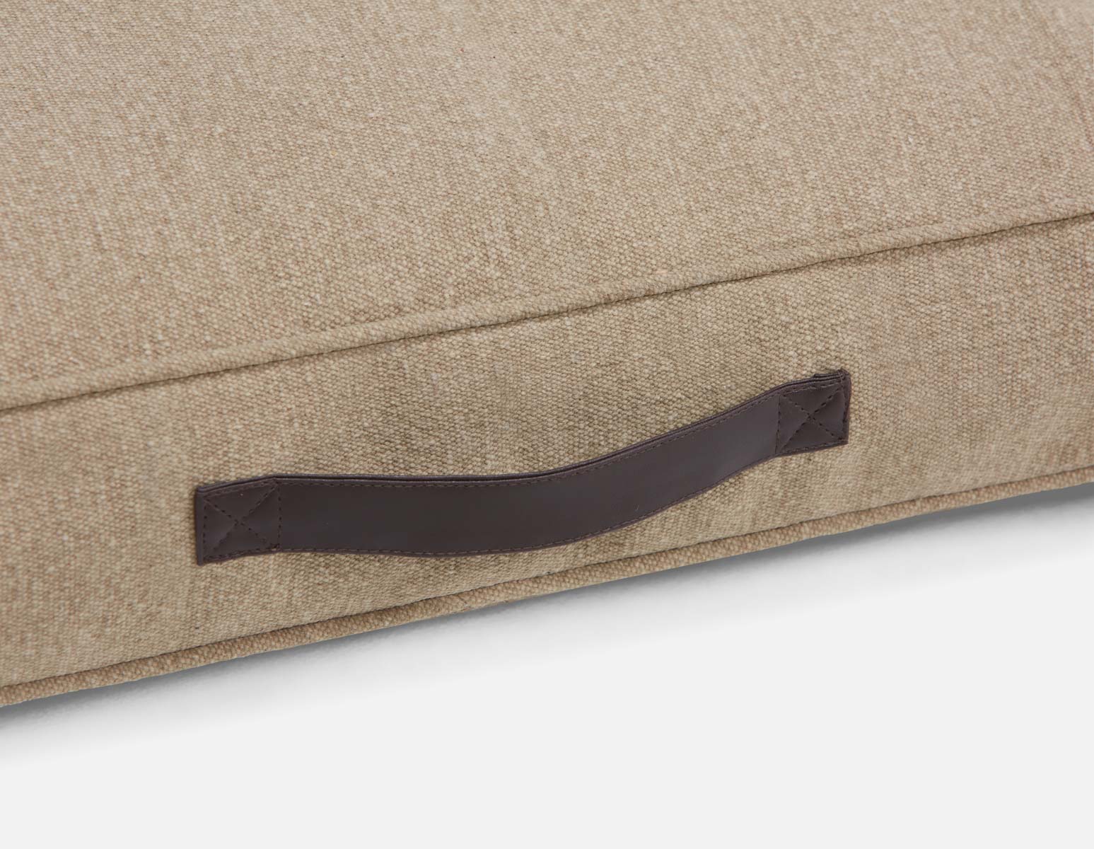 GONDA coussin de sol en coton épais 24" x 24" undefined