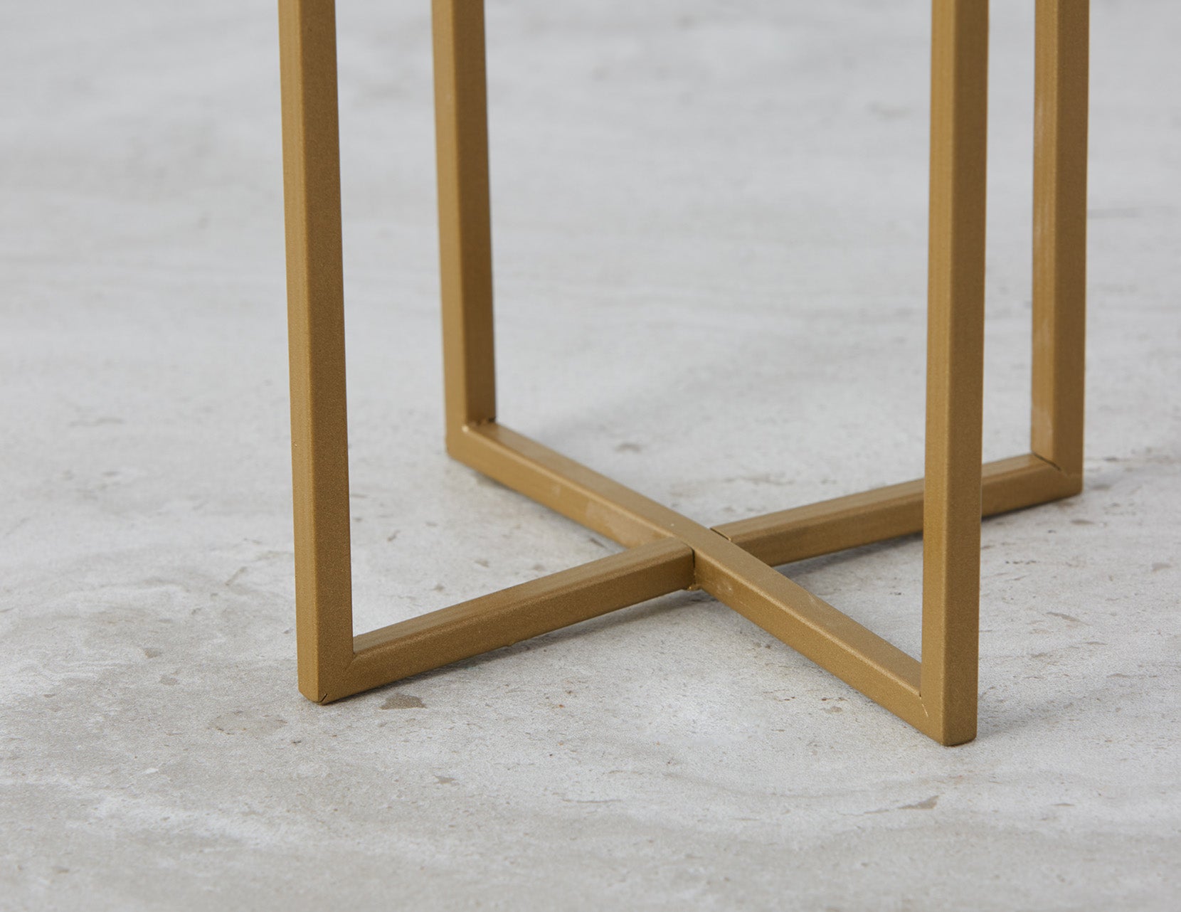 MYR planter with stand 31 cm undefined