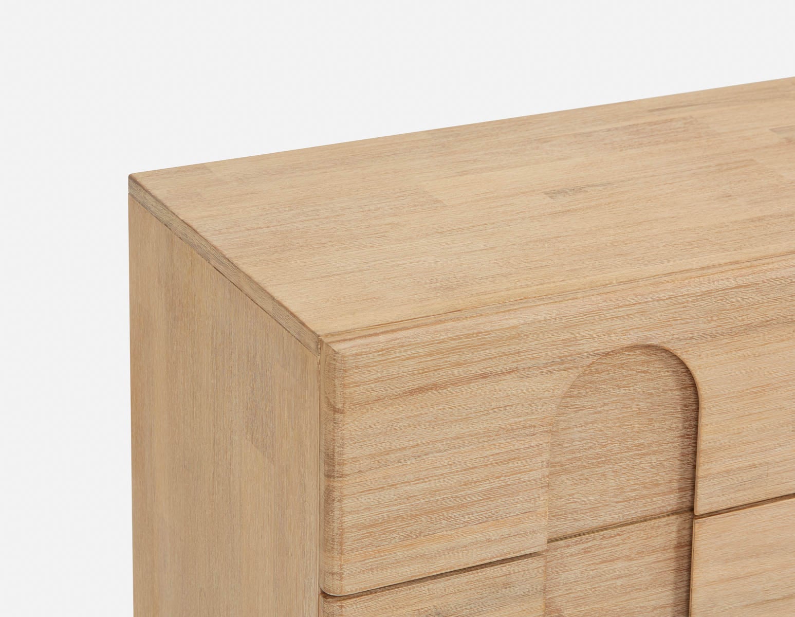 PRIYA elegant 4-drawer chest undefined