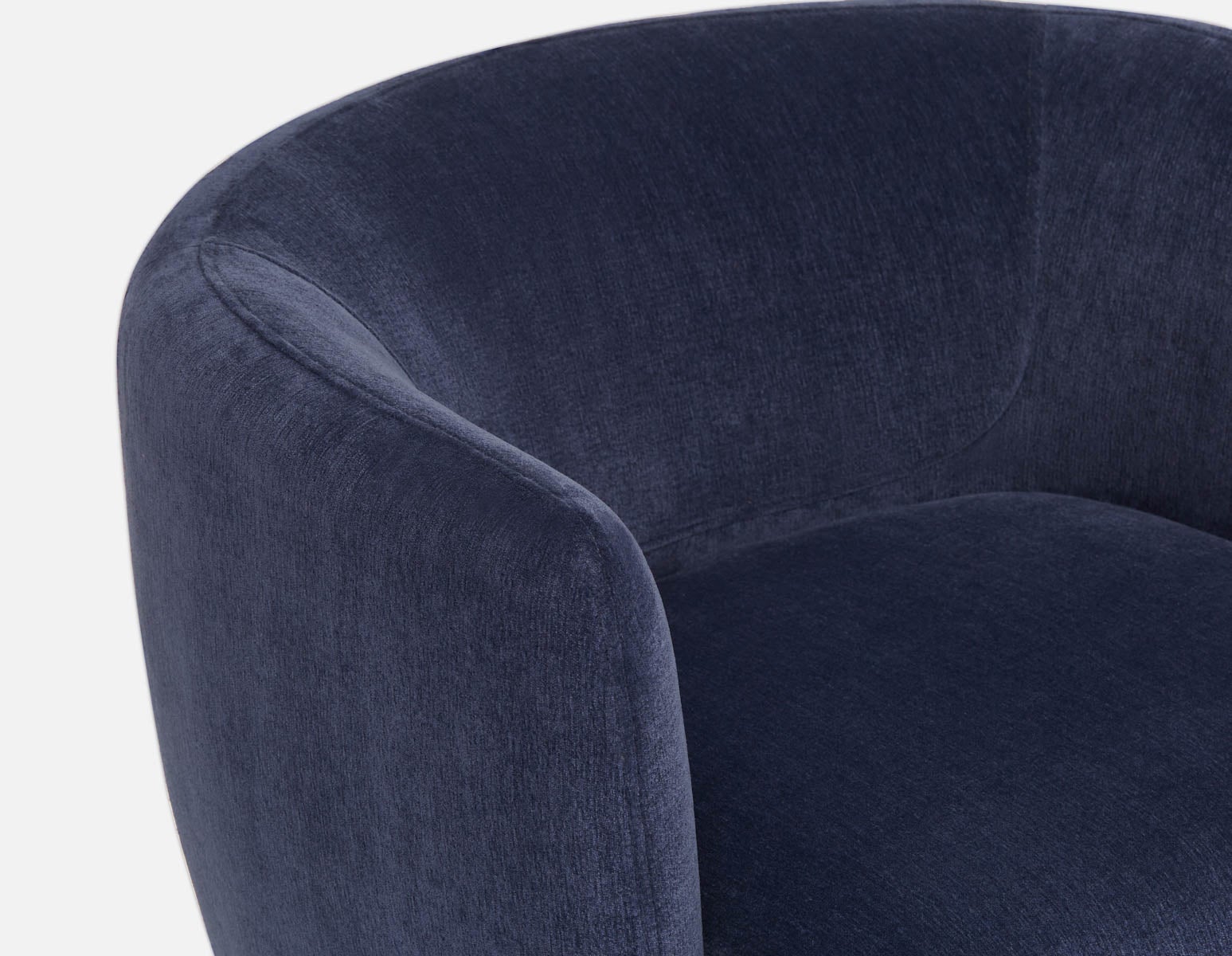 ROANNE accent chair undefined