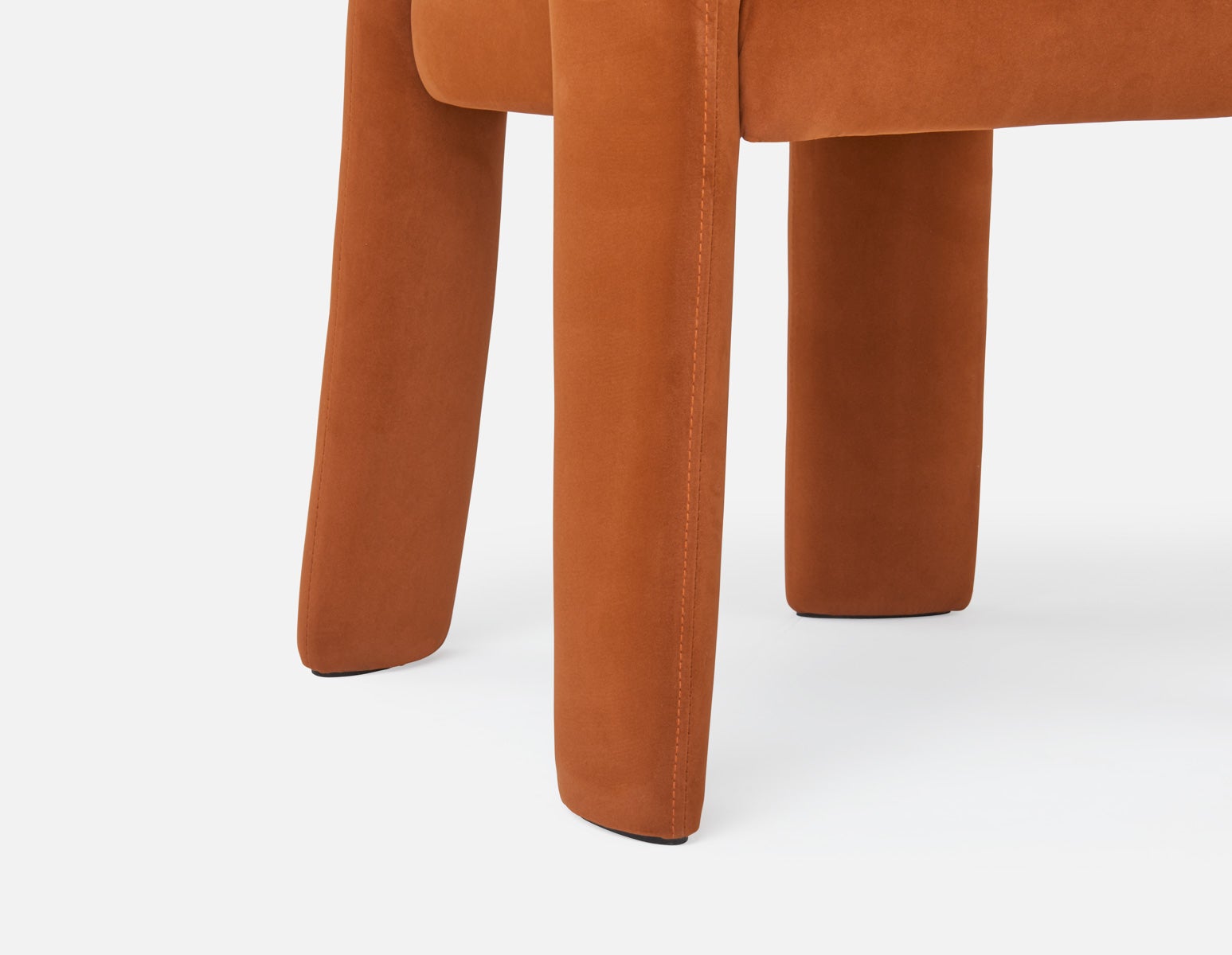 HILDA Modern velvet dining armchair undefined