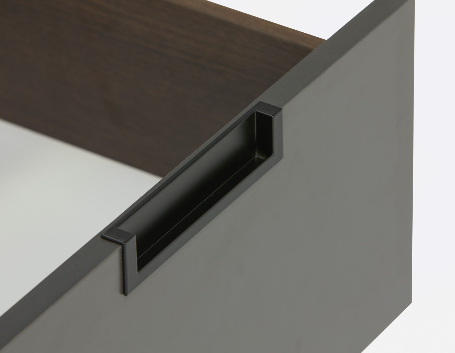 OZZY end table undefined