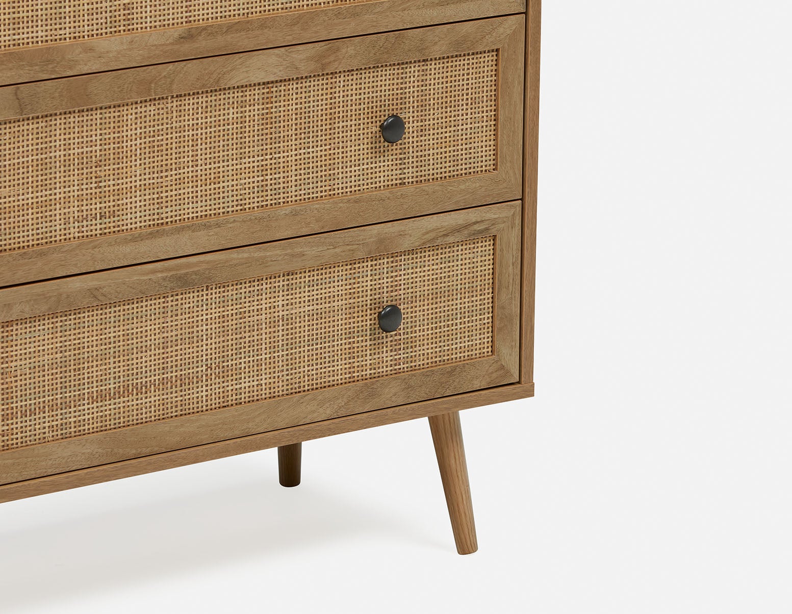 JETT 3-drawer dresser undefined