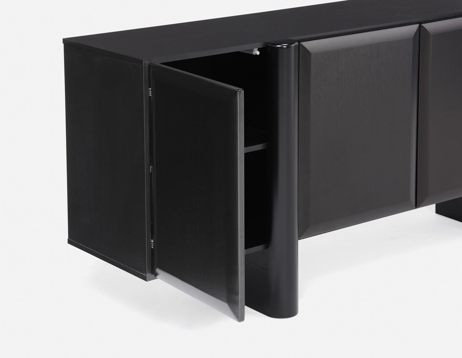 SOLO 4-door sideboard undefined