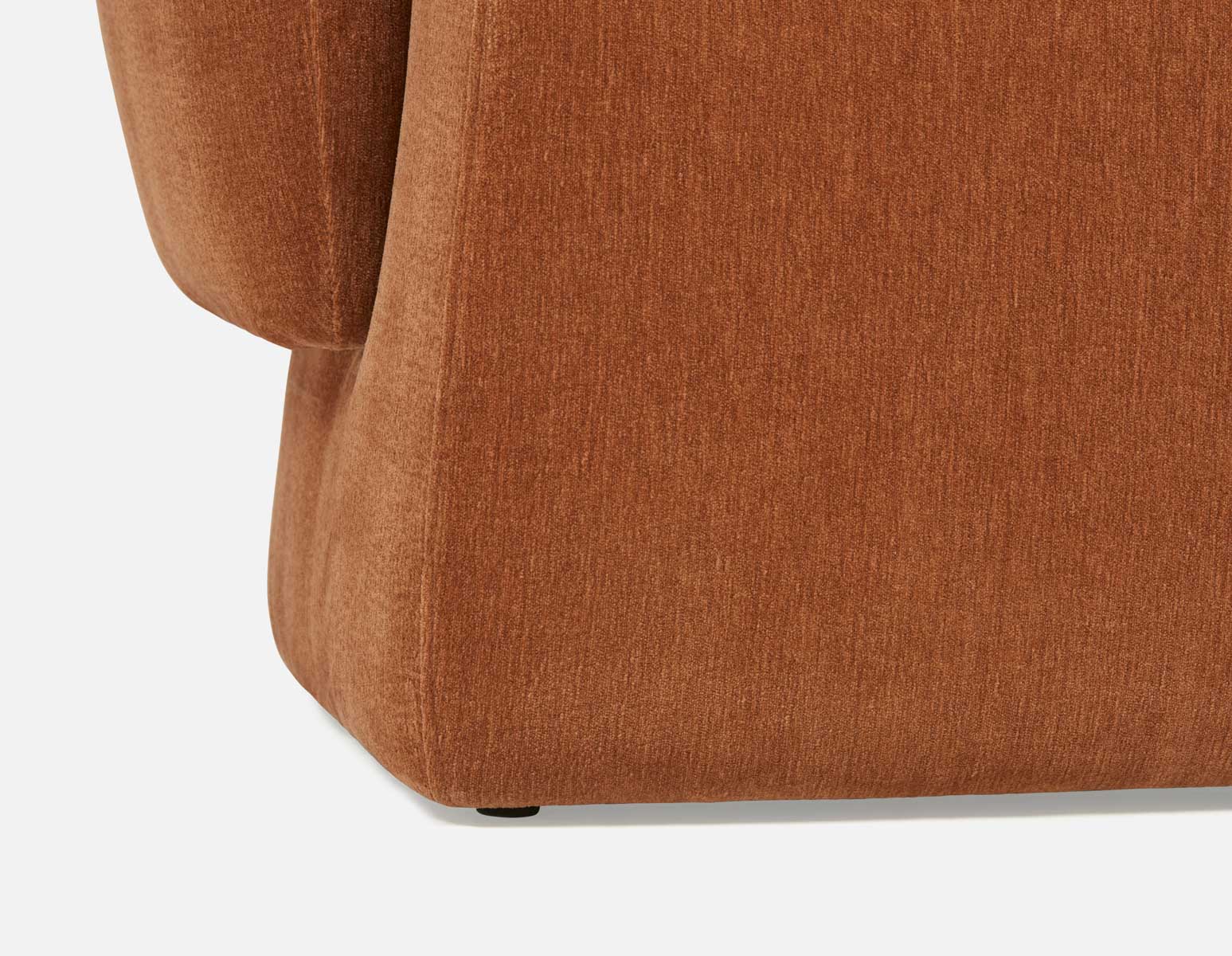 ROANNE accent chair undefined