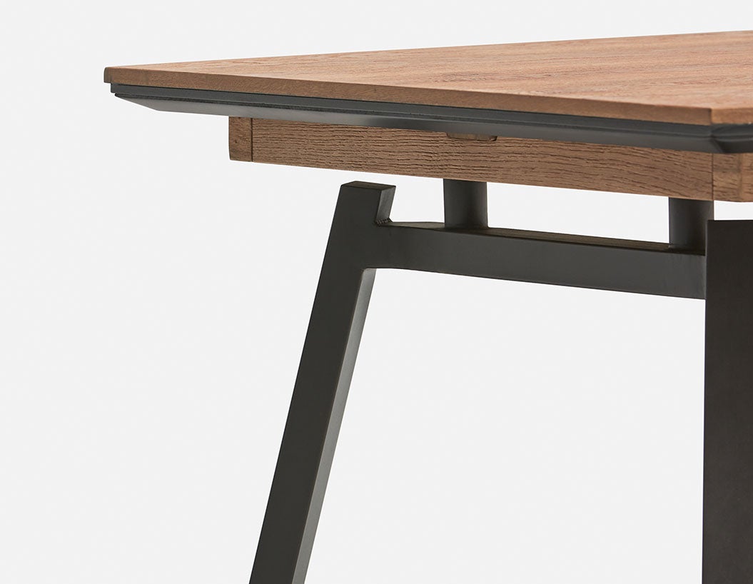 ZENGA table à rallonge en placage de chêne 190 cm à 240 cm undefined