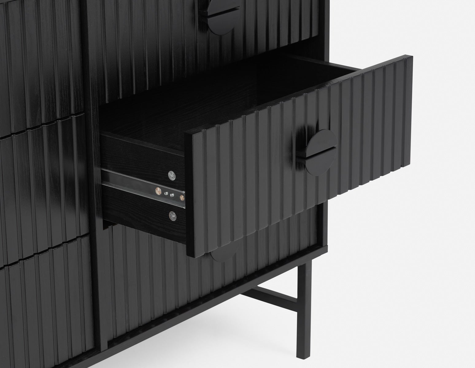 MONTANA modern 6-drawer dresser undefined