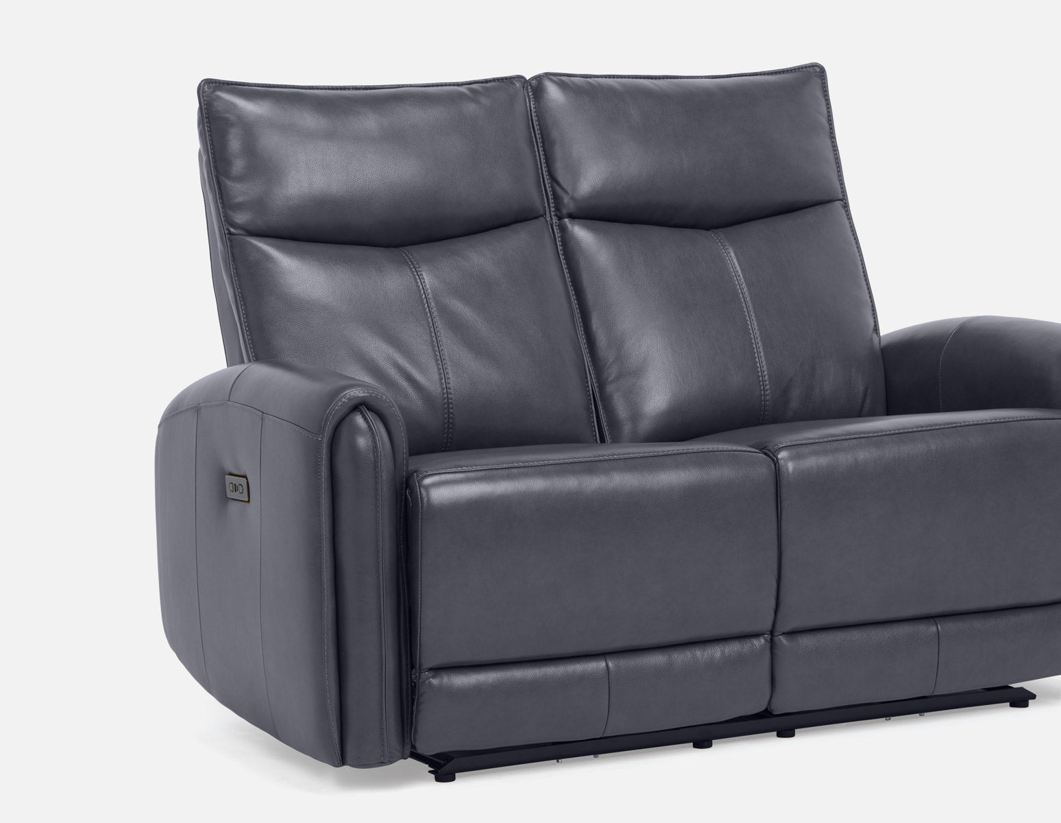 CALVERO causeuse inclinable électrique 100% cuir avec port usb contemporaine undefined