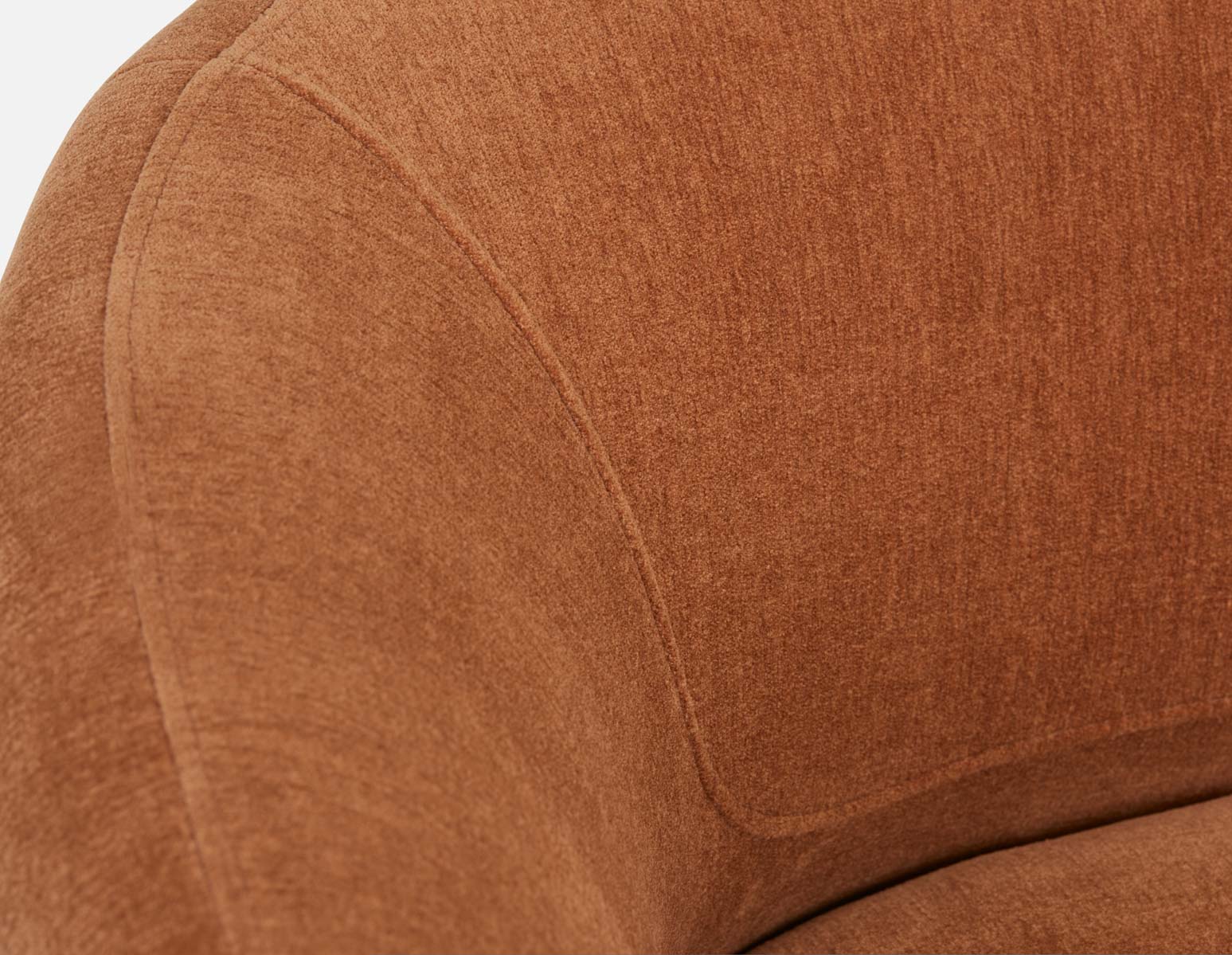 ROANNE accent chair undefined