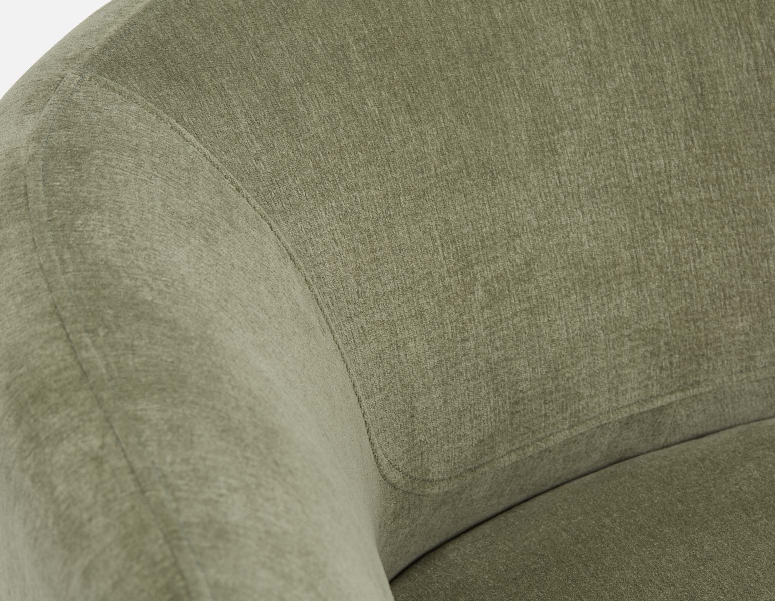 ROANNE accent chair undefined