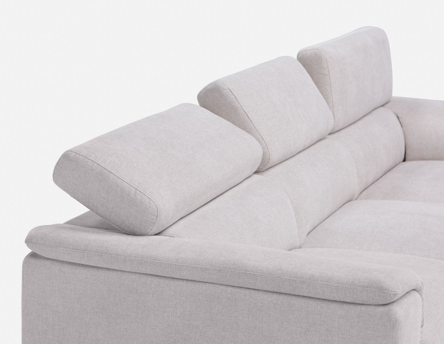 VENTURA modern right-facing sectional sofa undefined