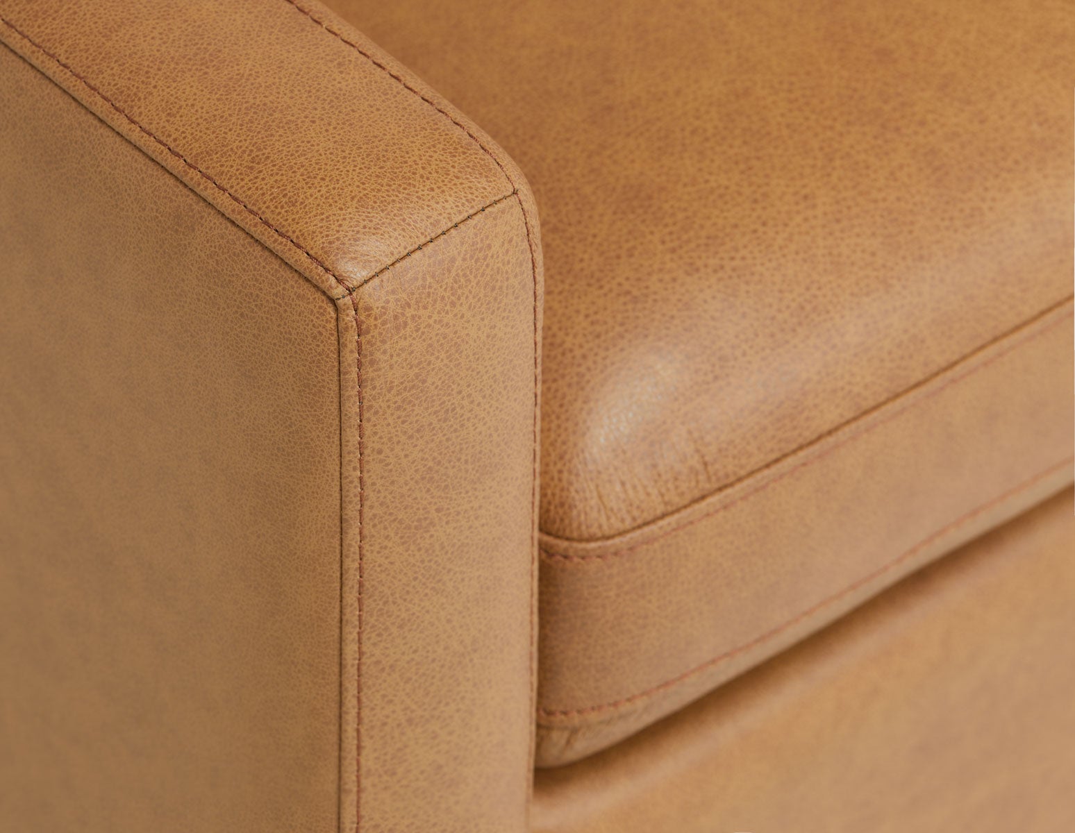 LIMA fauteuil moderne 100% cuir undefined
