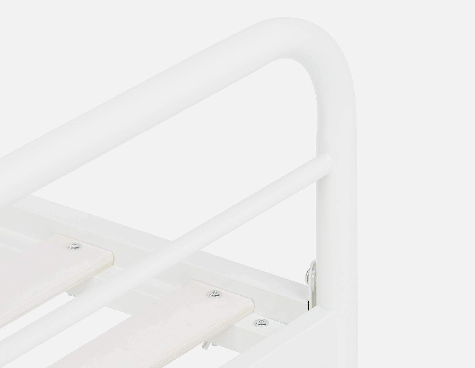 BREE iron queen size bed undefined