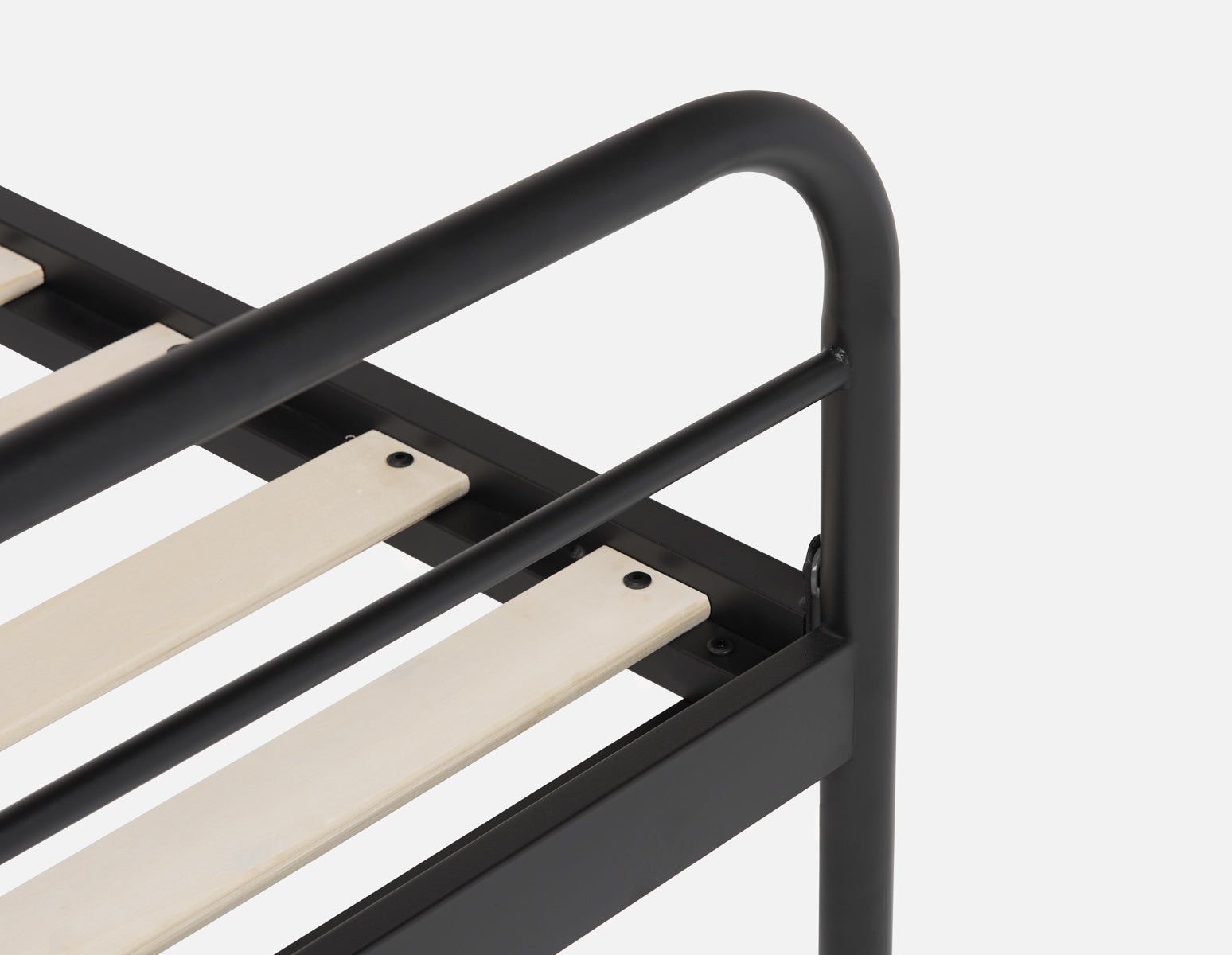 BREE iron queen size bed undefined