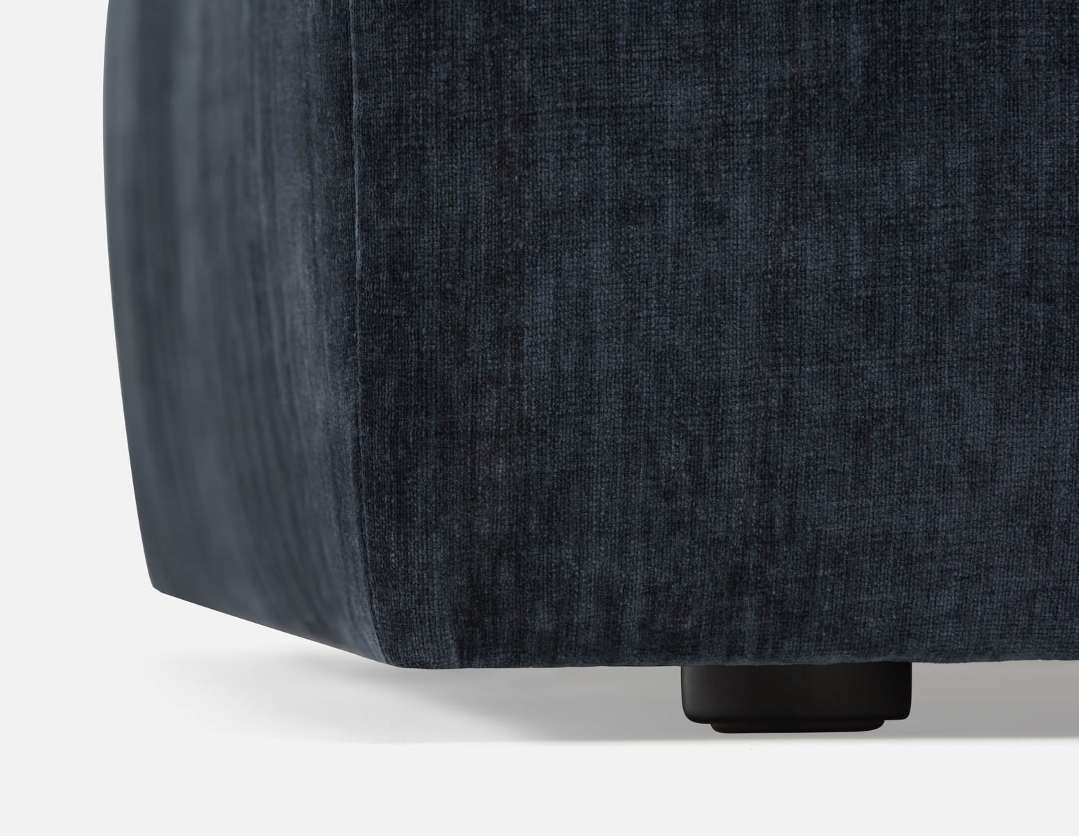 CHABLIS armchair 40" superior comfort undefined