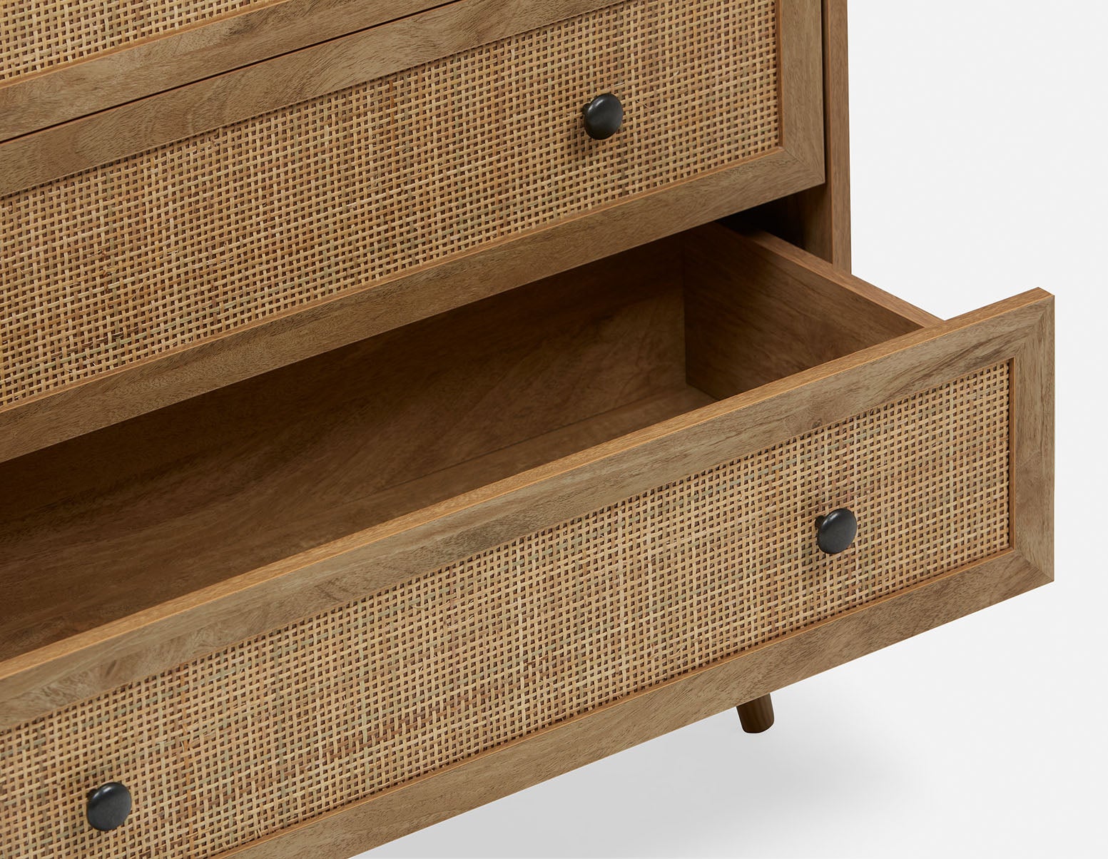 JETT 3-drawer dresser undefined
