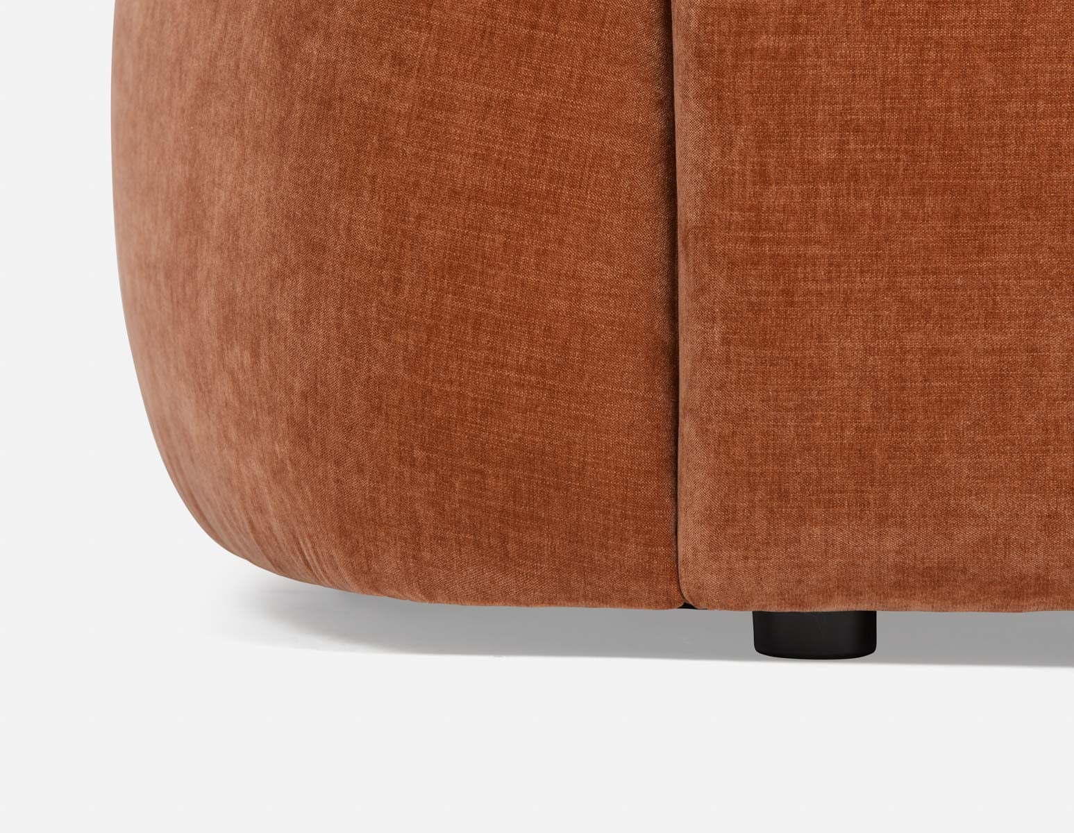 DOYER modern right-facing sectional sofa undefined