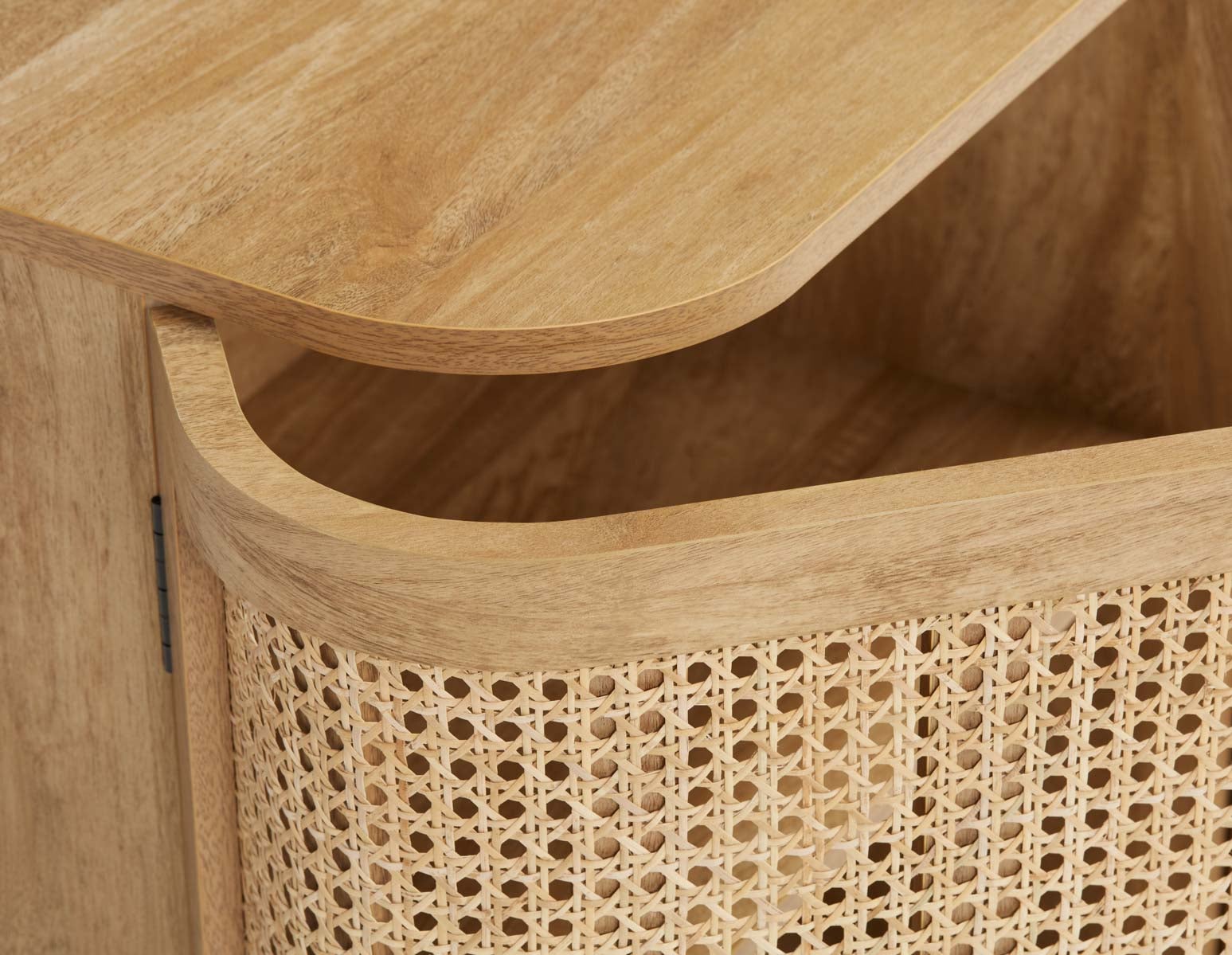 DOMINGO 3-door sideboard undefined