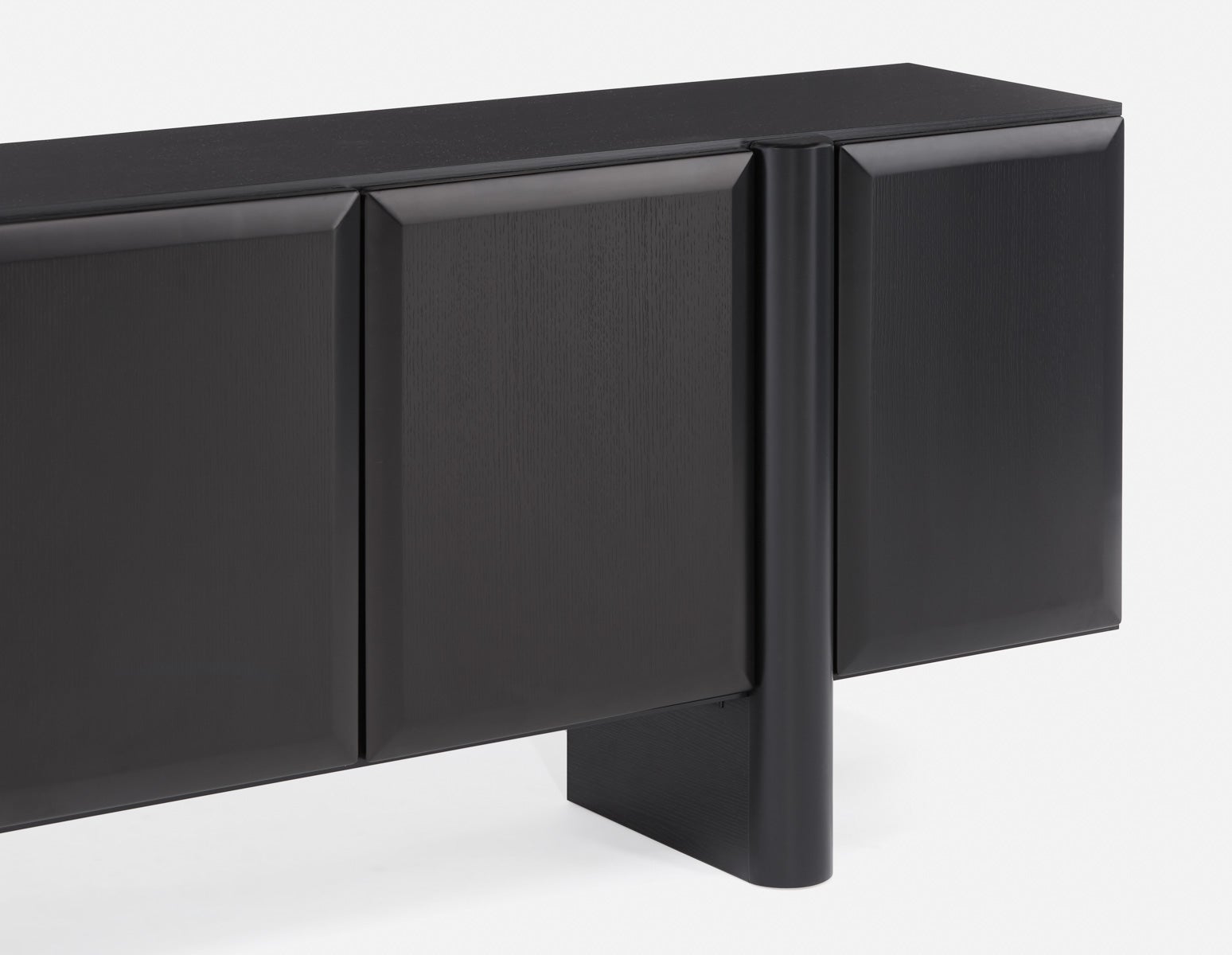 SOLO 4-door sideboard undefined