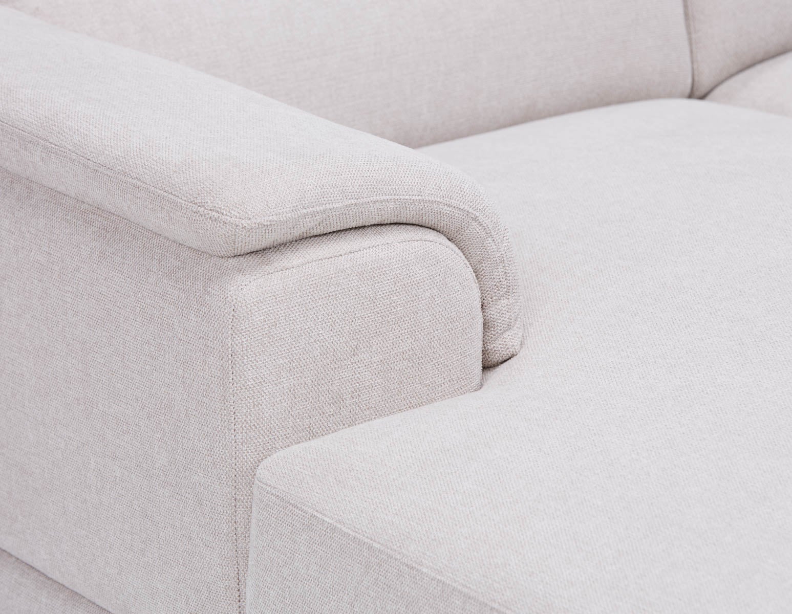 VENTURA modern right-facing sectional sofa undefined