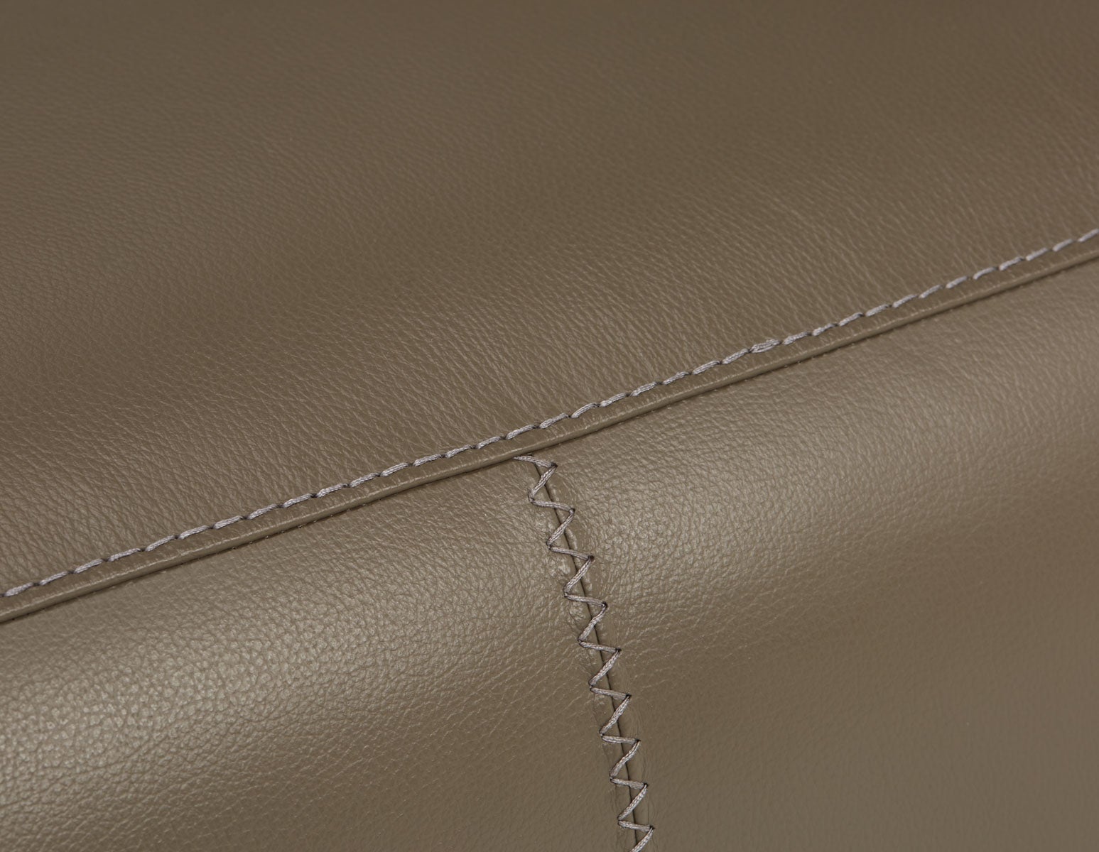 FAOUZI canapé inclinable en cuir contemporain undefined