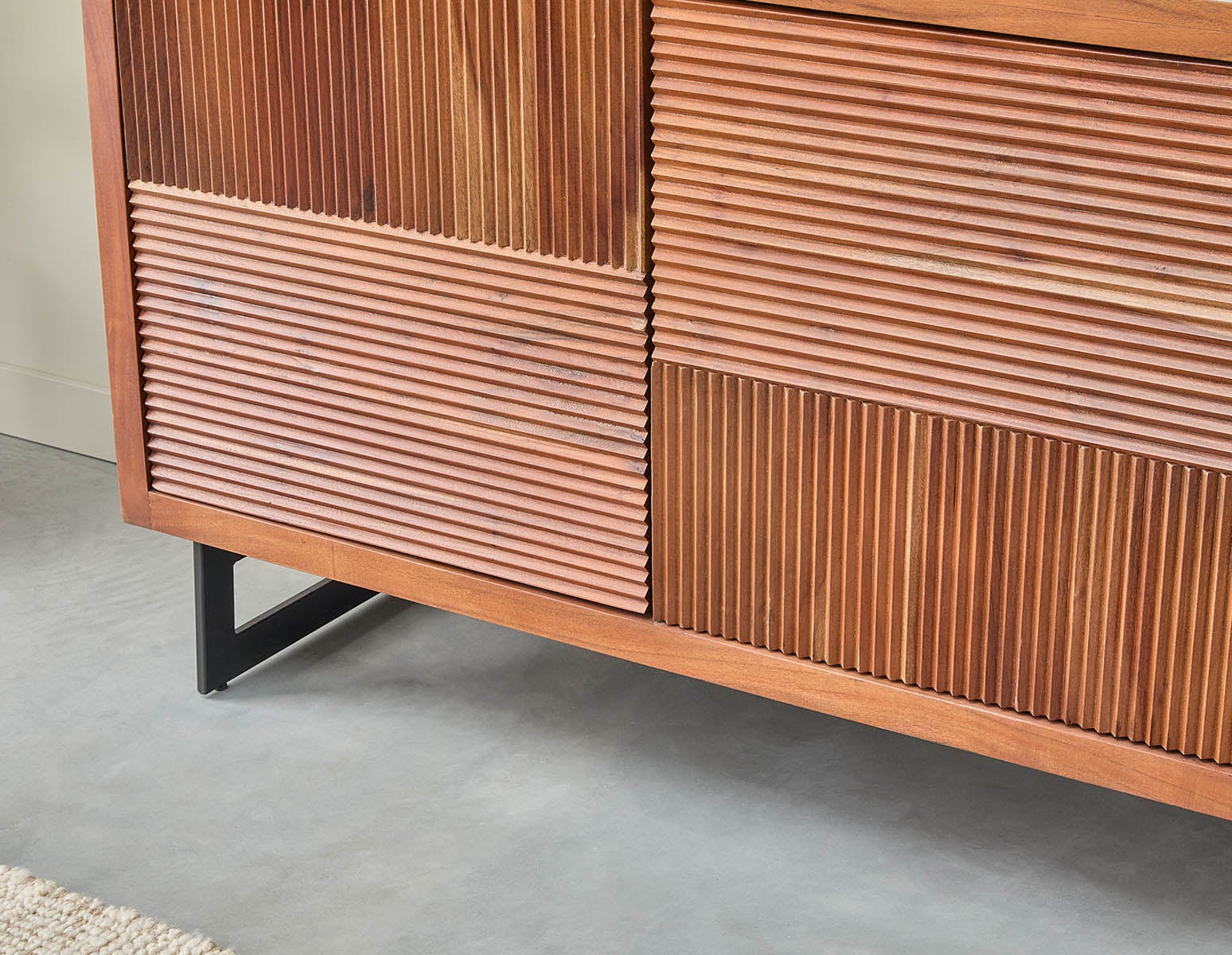 LYON buffet en bois d'acacia 175 cm undefined