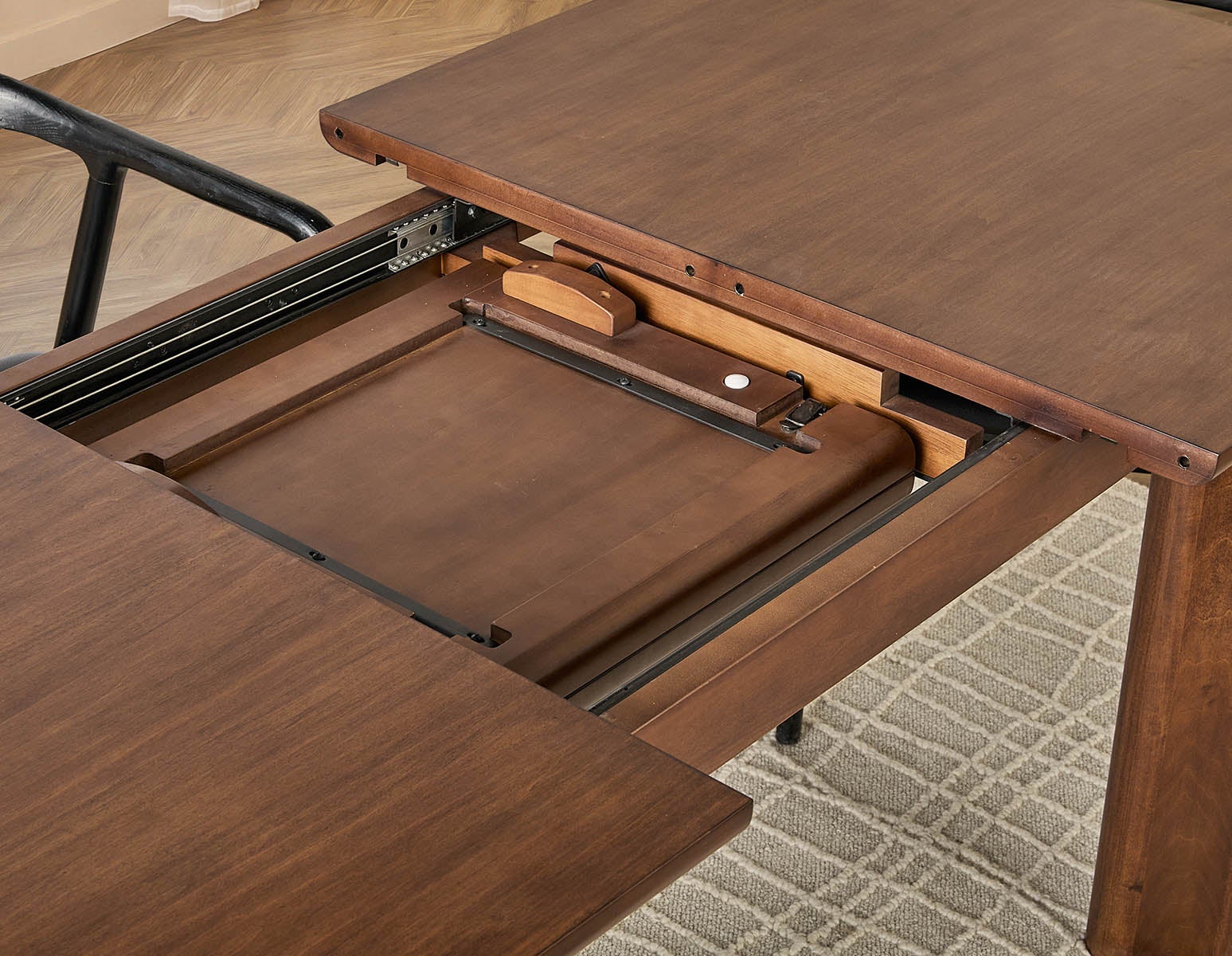 PALMO modern-retro extendable dining table 150 to 200cm undefined