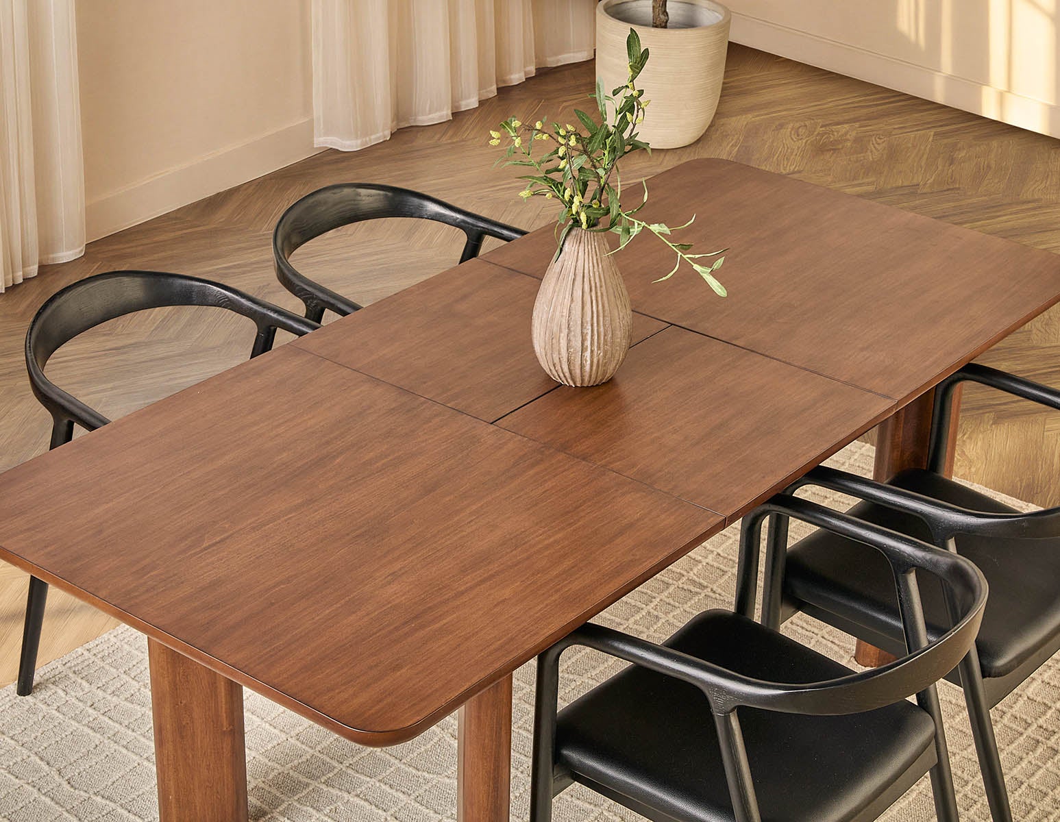 PALMO modern-retro extendable dining table 150 to 200cm undefined